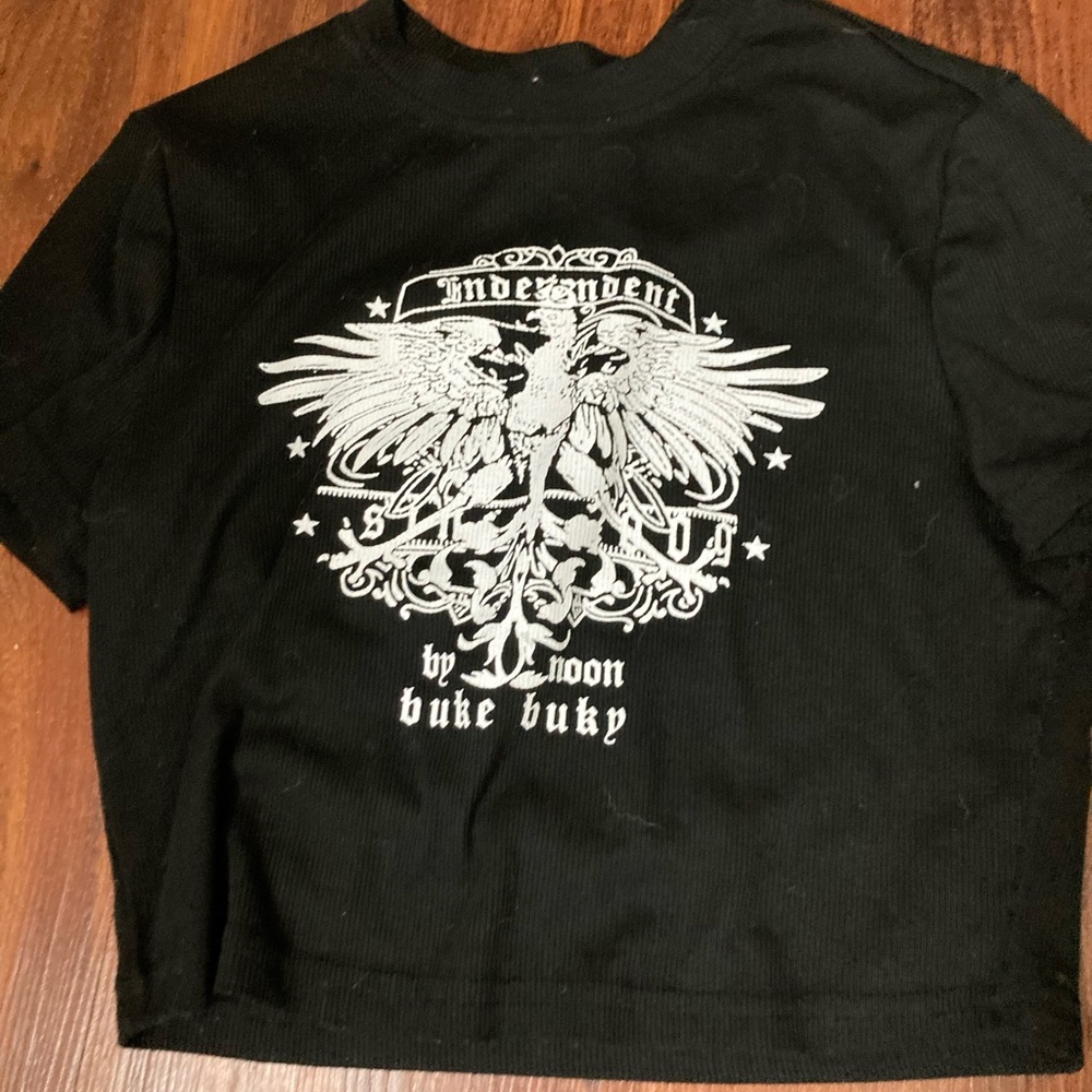 Black, bird crop top, size medium